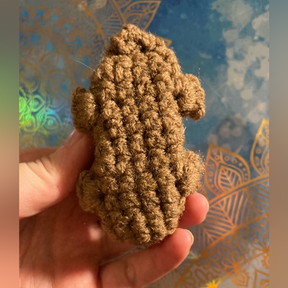 FREE if Bundled - Small Turtle Craft Yarn Figure - Picture 5 of 6